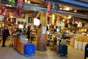 Old Country Market – Goats on Roof