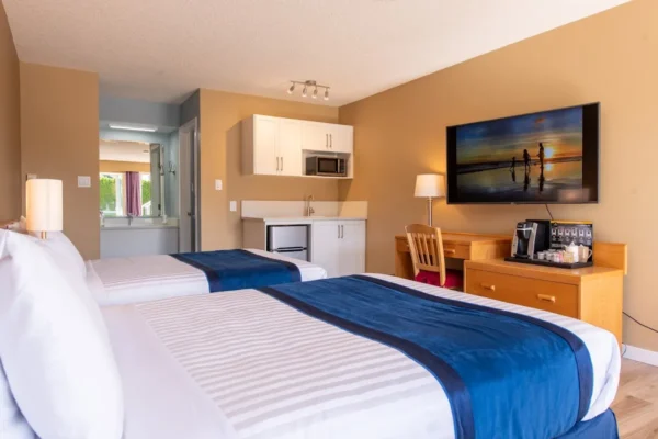 Ocean Crest Motel in Qualicum Beach