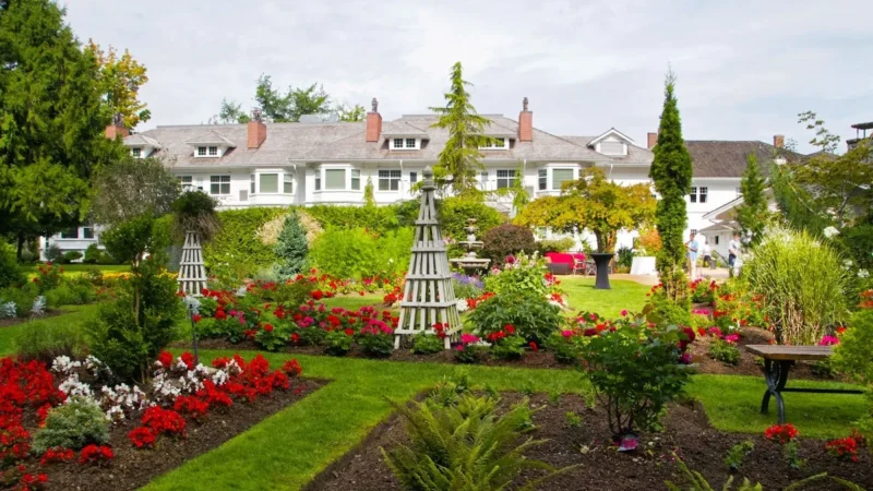 Crown Mansion Boutique Hotel & Villas