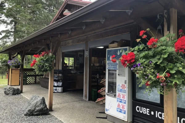 Pineridge RV Park & Farm