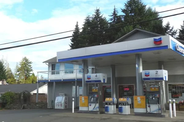 Chevron – Qualicum Beach